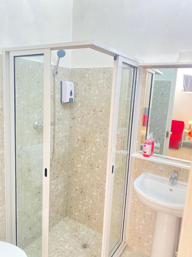 Best Rooms- Quarto 4 Plateau Praia Exterior foto